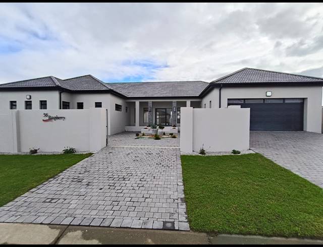 4 BEDROOM HOUSE FOR SALE IN FOUNTAINS ESTATE